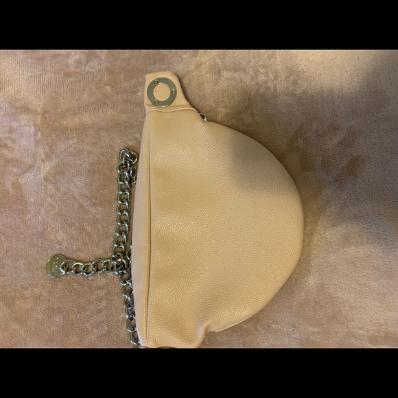 Steve Madden Fanny! - Picture 3 of 4